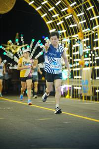 BIB: 43843
                            <button type="button" onclick="openModal(22821637)" class="btn btn-primary btn-sm float-right btn-popup" data-toggle="modal" data-target=".modal-high-quality">
                        <i class="fas fa-shopping-cart"></i> Add to Cart
                    </button>
                                            <button type="button" onclick="isThisMe(22821637, true)" class="btn btn-success btn-sm float-right btn-popup btn-isme hidden" data-toggle="tooltip" data-placement="bottom" title="นี่คือรูปของคุณใช่ไหม คลิกที่นี่เพื่อเอาเข้าอัลบั้ม">
                        <i class="fas fa-plus"></i> Add to album
                    </button>
                    <button type="button" onclick="isThisMe(22821637, false)" class="btn btn-warning btn-sm float-right btn-popup btn-isnotme hidden">
                        <i class="fas fa-ban"></i> Remove from album
                    </button>